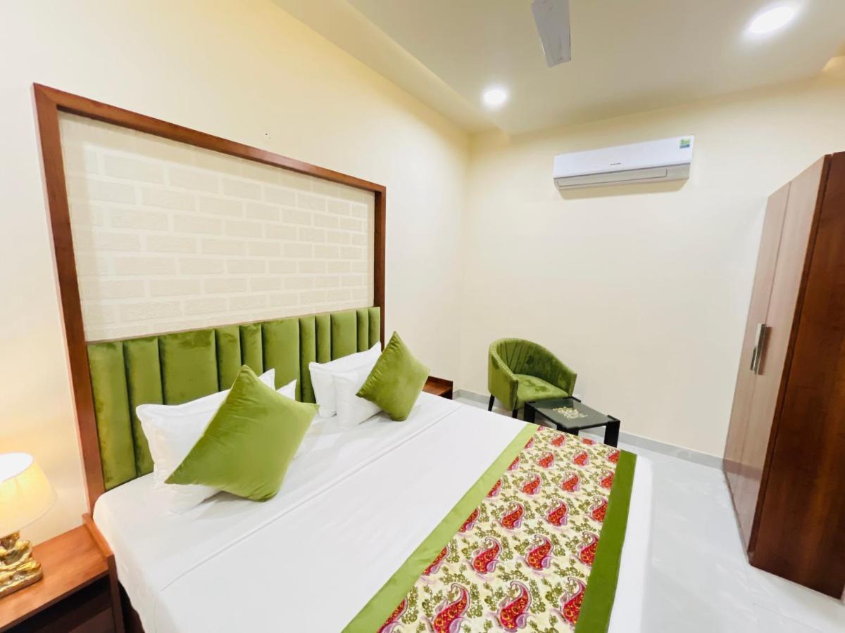 Hotel The Orchid Tree Amritsar - Walking From Golden Temple Buitenkant foto