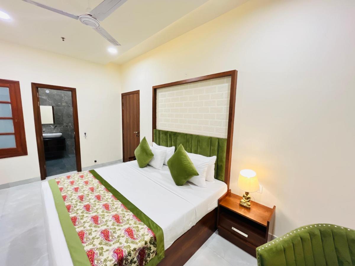 Hotel The Orchid Tree Amritsar - Walking From Golden Temple Buitenkant foto